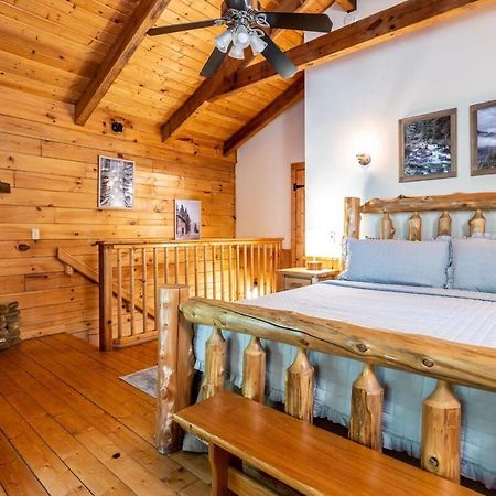 Villa Quaint & Secluded Near Dollywood With Bbq&Hot Tub Pigeon Forge Esterno foto
